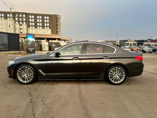 BMW 5 Series foto 8