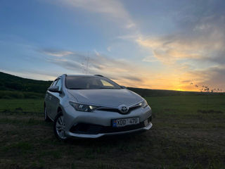 Toyota Auris foto 3