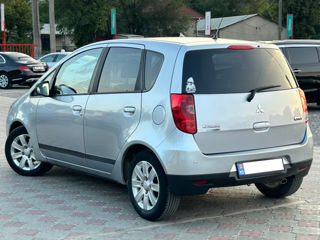 Mitsubishi Colt foto 5