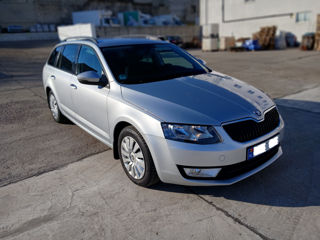 Skoda Octavia foto 2