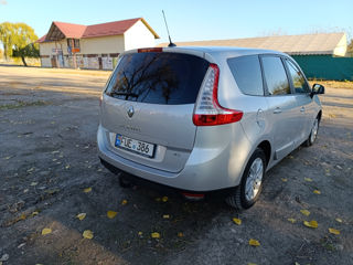 Renault Grand Scenic foto 4