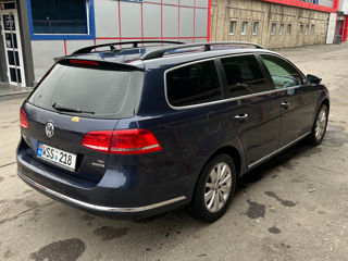 Volkswagen Passat foto 3