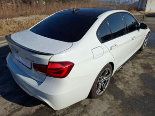 BMW 3 Series foto 6