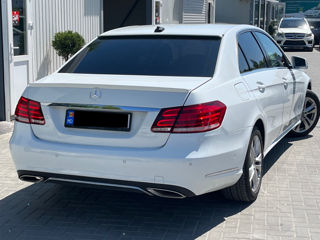 Mercedes E-Class foto 3