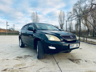 Lexus RX Series