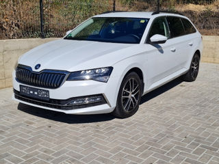 Skoda Superb foto 4