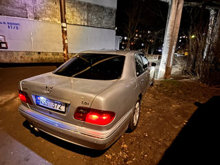 Mercedes E-Class