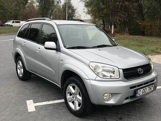 Toyota Rav 4 foto 5