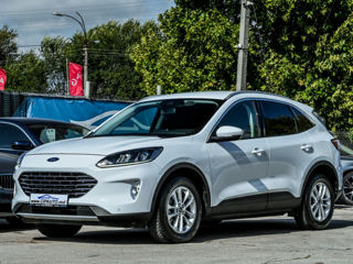 Ford Kuga foto 1