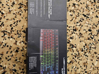 Tastatura si mouse RGB