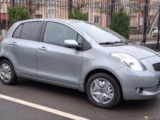 Toyota Yaris foto 4