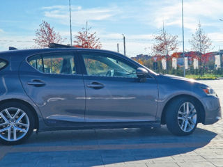 Lexus CT Series foto 2