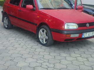 Volkswagen Golf foto 1