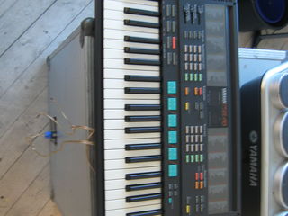 Yamaha PSR 48---49evro foto 1