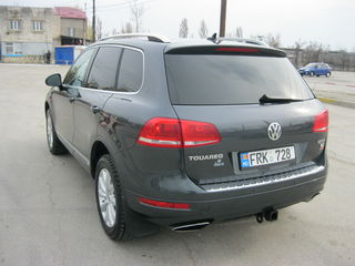 Volkswagen Touareg foto 4