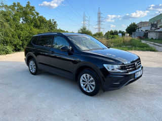 Volkswagen Tiguan foto 3