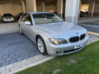 BMW 7 Series foto 4