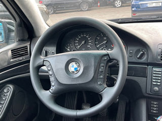 BMW 5 Series foto 7