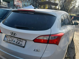 Hyundai i30 foto 2