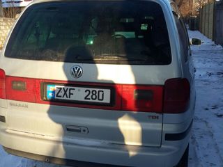 Volkswagen Sharan foto 3