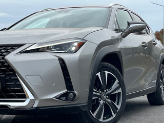 Lexus UX foto 3