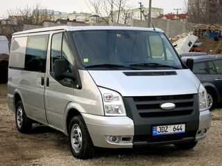 Ford Transit Connect foto 1