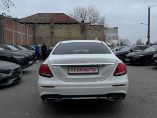 Mercedes E-Class foto 5