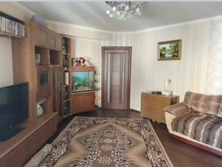 Apartament cu 3 camere, 82 m², Centru, Bălți foto 4