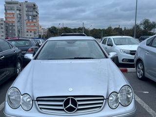 Mercedes CLK-Class foto 1