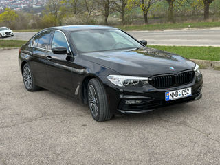 BMW 5 Series foto 2