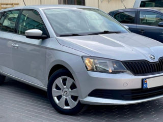 Skoda Fabia foto 2