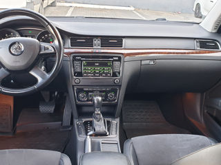 Skoda Superb foto 8