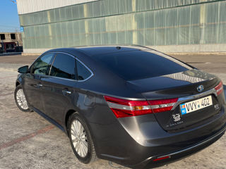 Toyota Avalon foto 2