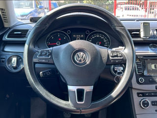 Volkswagen Passat foto 4