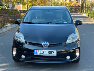 Toyota Prius foto 1