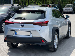 Lexus UX foto 4