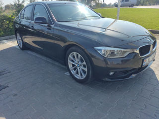 BMW 3 Series foto 2