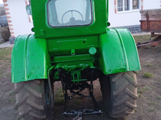 MTZ 82 pretul 4250 euro, T 40 AM pretul 1600 euro,MTZ 82.1 anul 2004 pretul 7750 euro foto 4