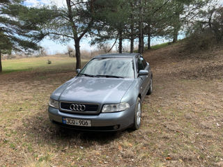 Audi A4 foto 1