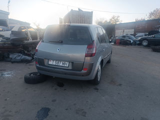 Renault Scenic 1,9 DCI la piese foto 3