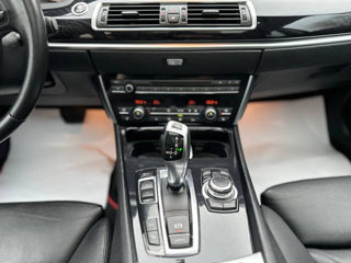 BMW 5 Series GT foto 10