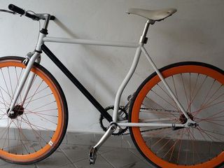 Vind bicicleta fixed gear bike, starea ideala, discuri, usurel, pentru viteza, foto 1