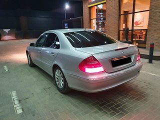 Mercedes E Class foto 4