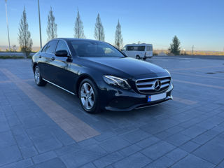 Mercedes E-Class foto 3