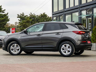 Opel Grandland X foto 2