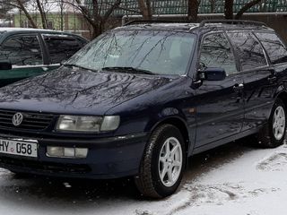 Volkswagen Passat foto 1