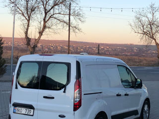 Ford Transit Connect foto 4