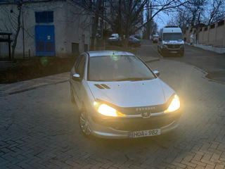 Peugeot 206 foto 4