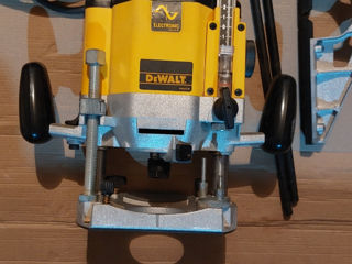 Dewalt  frezer foto 2