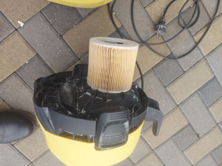 Vînd aspirator Karcher 1200 lei foto 3